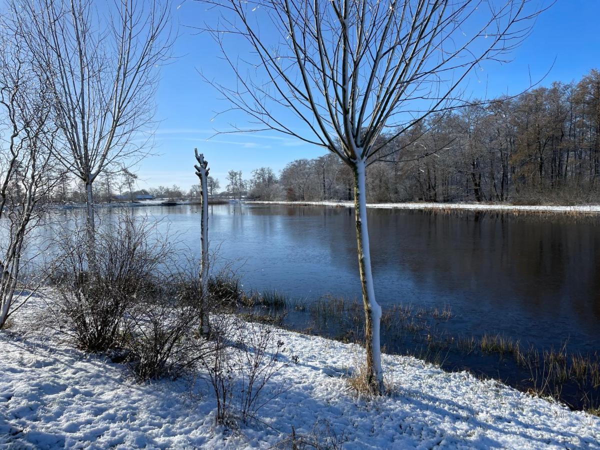 Het Riethuis Holthone Buitenkant foto